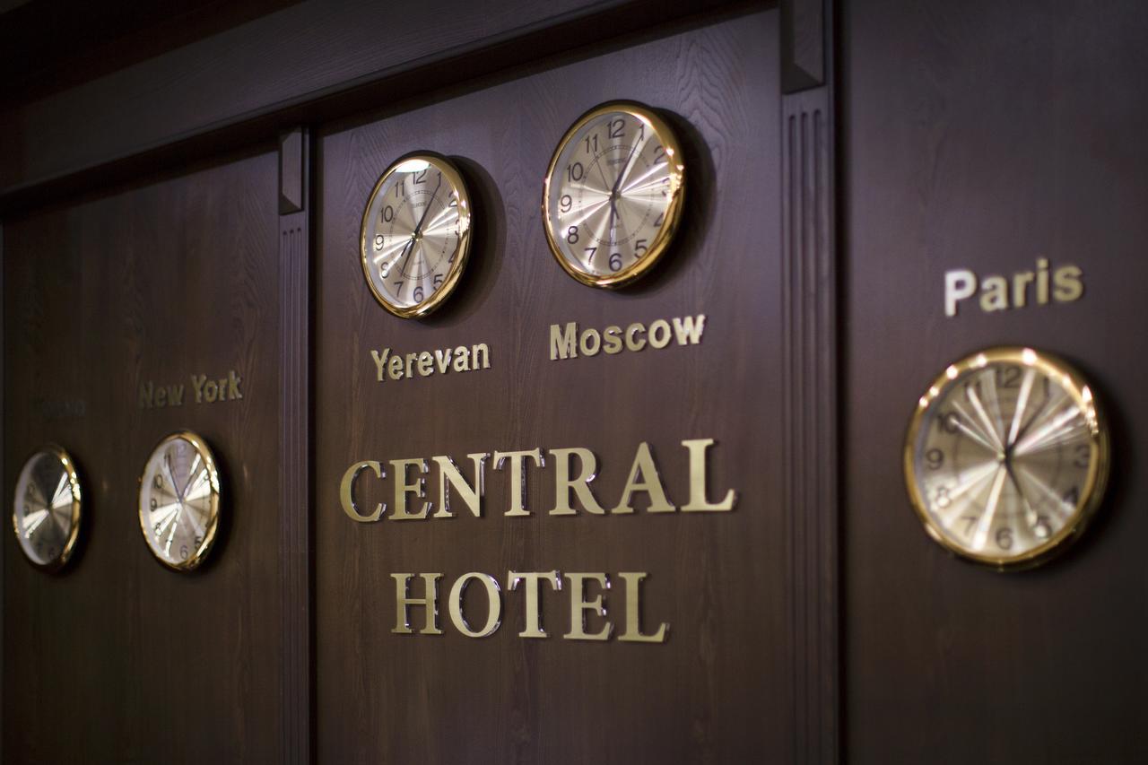 Central Hotel Ereván Exterior foto